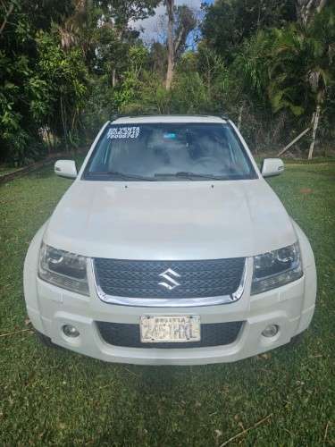 Suzuki grand vitara 20101611791311