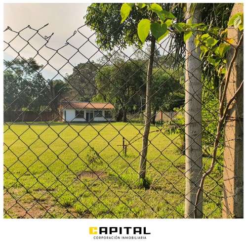 Sobre avenida beni – amplio terreno en alquiler947807326