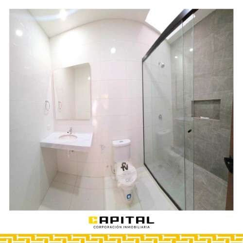 Amplia casa en venta en urbanizacion españa1685412114