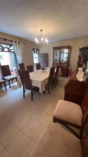 Amplia casa de 6 habitaciónes en el centro - ideal para tu familia525395620