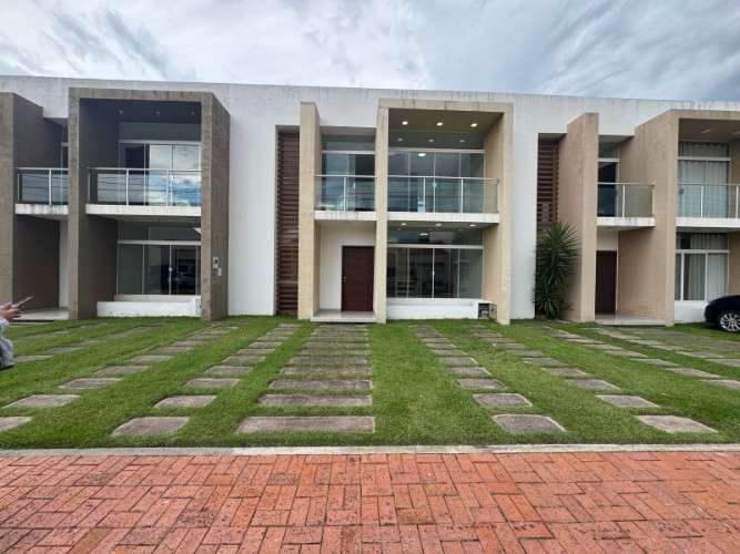 Casa en venta - cond. barcelona - zona norte1066446464