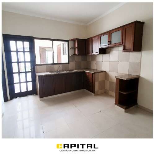 Casa en venta – zona av. roca y coronado770709717