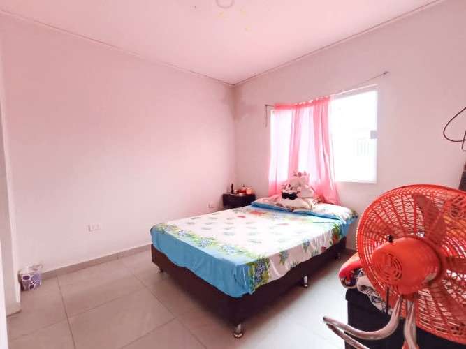 Venta casa 3 hab, 2 baños, 115m² construidos en barrio este1005621648
