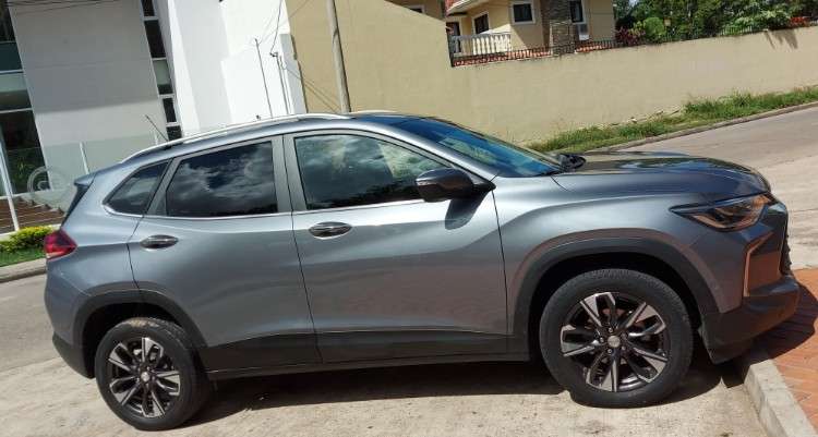 Vagoneta chevrolet tracker 2022 full2083047365