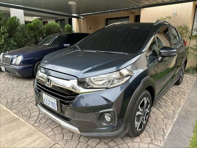 Honda wrv 2024 automática con cambio de nombre 1520442219