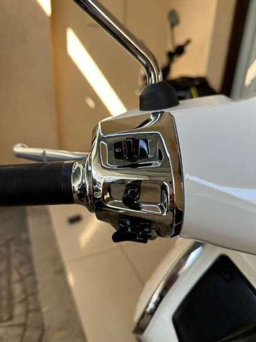 Vespa gts 300 italiana 1452971564