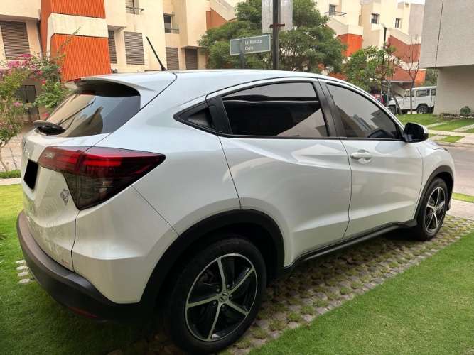 Honda hrv 2022 con cambio de nombre 982056089