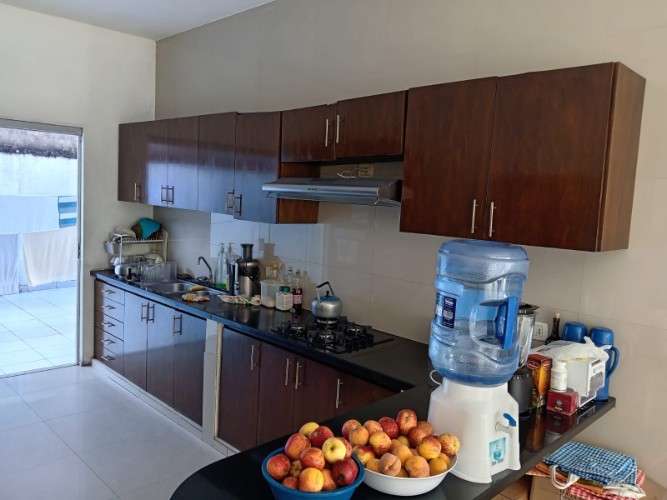 Casa comercial en venta sobre av. charcas. uso de suelo mixto689814858