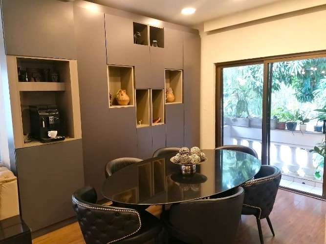 Dúplex en venta de 4 dormitorios +2 parqueos 4to anillo. próximo a la expocruz1349406768