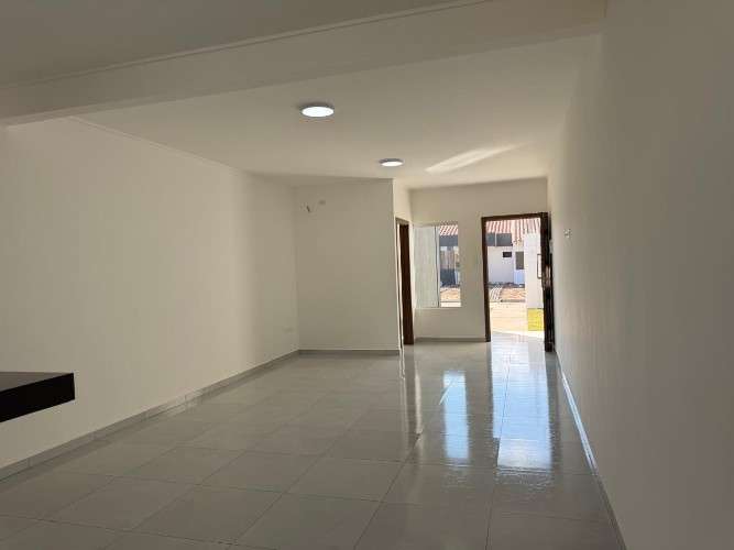 Casa en venta a estrenar - zona norte1891446215