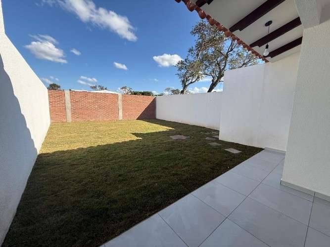 Casa en venta a estrenar - zona norte1891446215