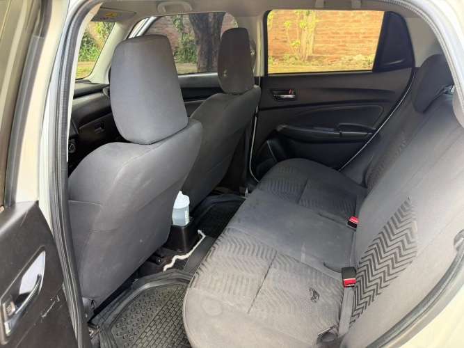Suzuki swift 2022, económico y confiable con bajo consumo1813032226