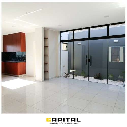 Ampia casa en venta de 4 suites zona alemana y octavo anillo1494047266