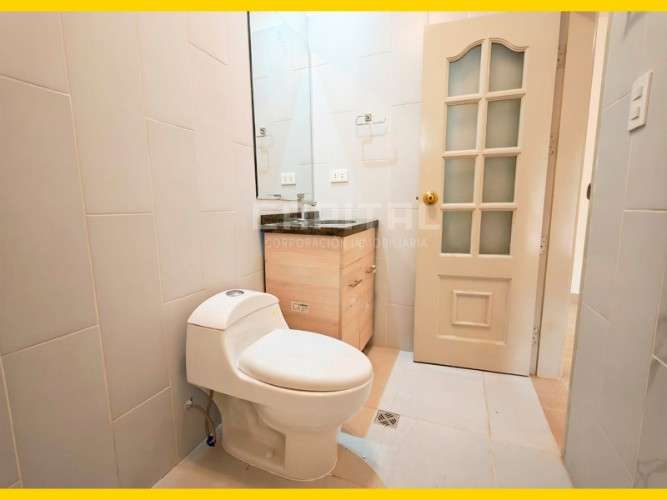 Ideal para empresas - casa de una planta en alquiler en bs. 5.500.-1834113743