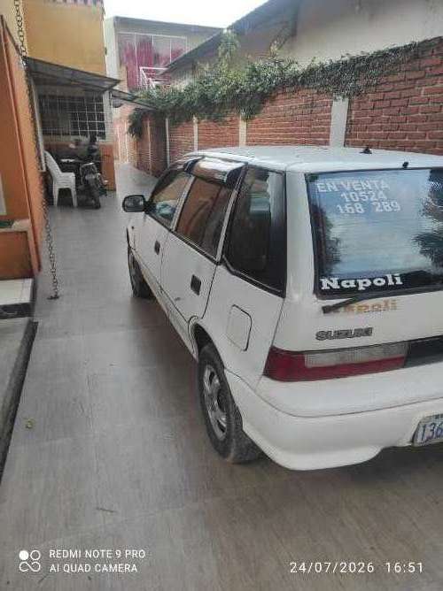 Suzuki cultus 682143802