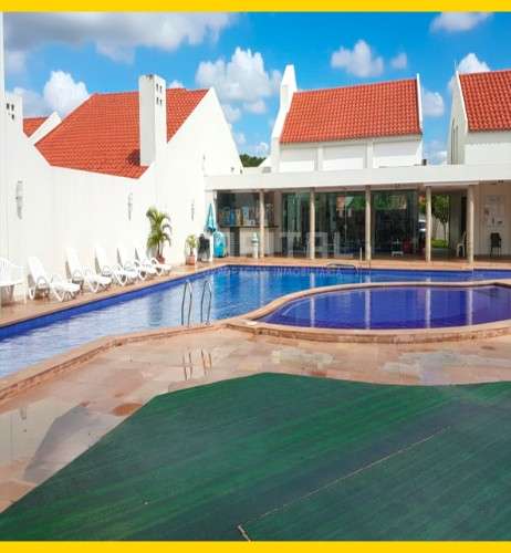 Casa amoblada en condominio zona oeste1915399283