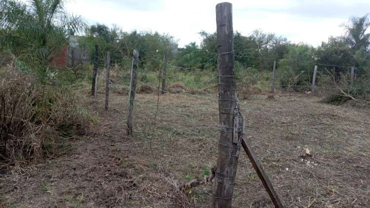 Vendo lote con papeles al dia1256890258