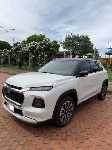 Suzuki grand vitara 2024 - híbrido 1938739371