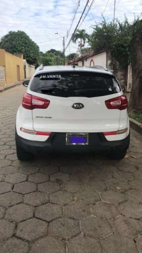 Vendo hermosa vagoneta1509361902
