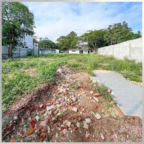 Terreno en esquina sobre 2do anillo. zona norte1151575365