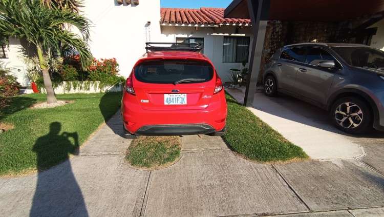 Ford fiesta 2019 mecánico, económico y confiable a gasolina1307607302