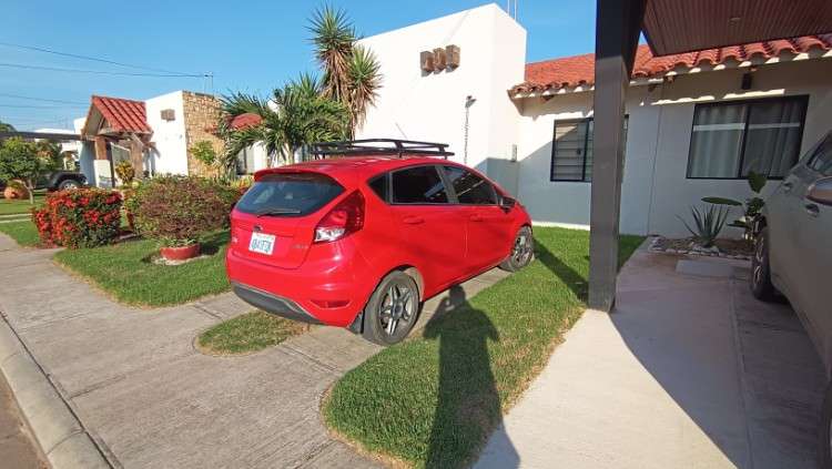 Ford fiesta 2019 mecánico, económico y confiable a gasolina1307607302