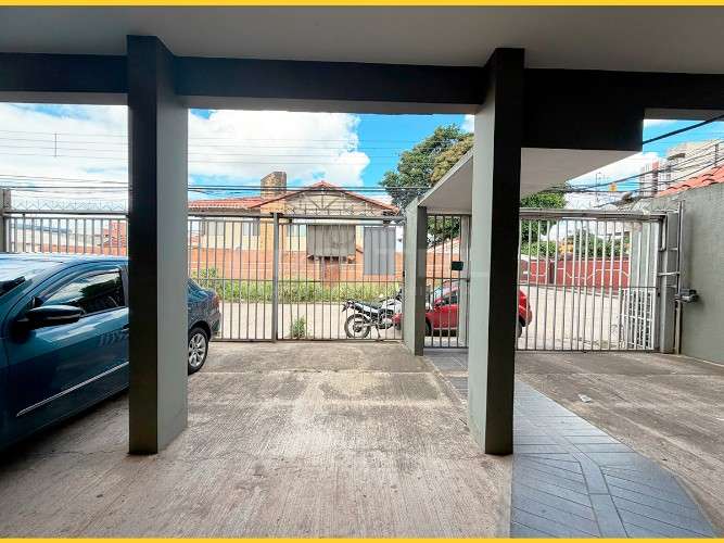 Departamento en alquiler próx. av. alemana y 5to anillo655646083