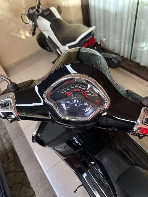 Vespa gts 3001695493129