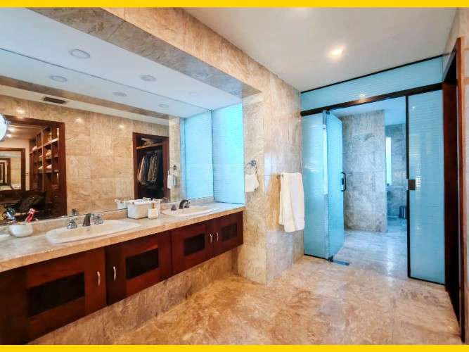  exclusiva residencia con piscina propia.2035611292