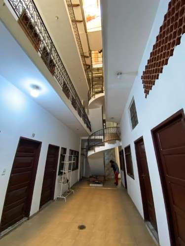 ? edificio comercial en venta – pleno centro de santa cruz de la sierra1225717149