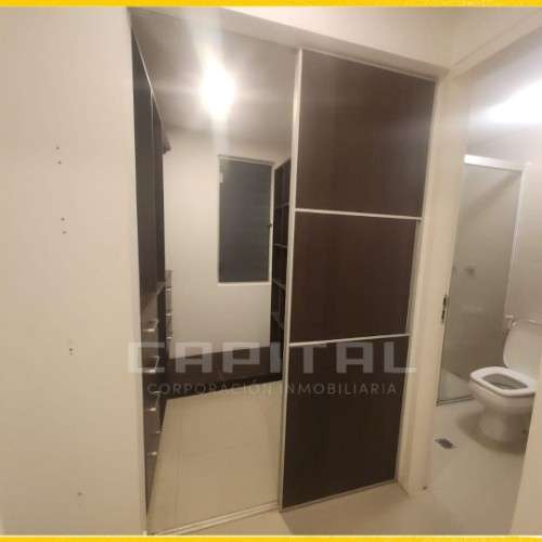 Amplio departamento de 3 dormitorios en alquiler en barrio sirari1023526858