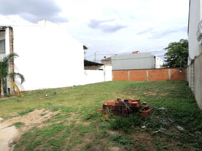 Terreno en venta. av. piraí. próximo a la universidad privada boliviana1710902993
