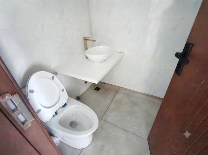 Local en alquiler en equipetrol 905408048