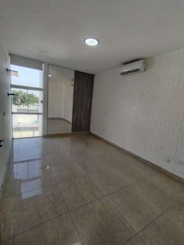 Edificio multifamiliar en venta en las palmas677087742