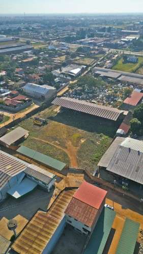 Terreno con galpones en zona norte alquiler o venta1949556446