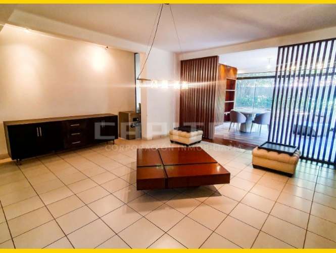 En condominio exclusivo – zona doble via la guardia  amplia casa amoblada1839478482