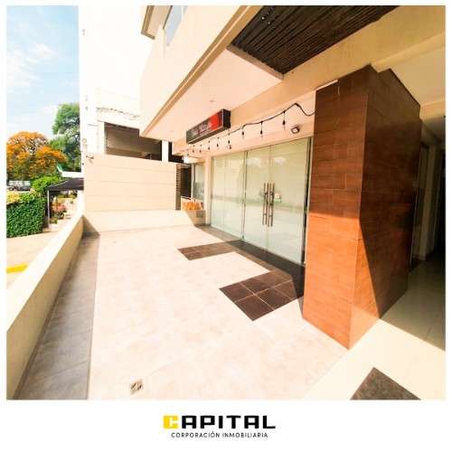 Local en alquiler para oficinas, bancos o local comercial en equipetrol623130293