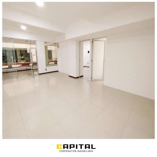 Vendo amplia oficina en planta baja – excelente inversion1517001270