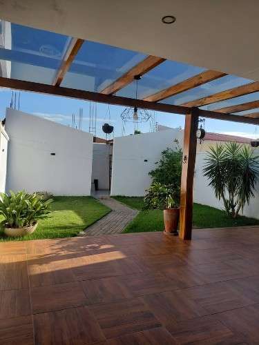 !!️casa en venta o anticretico - frente al aeropuerto viru viru zona norte!!️1314041859