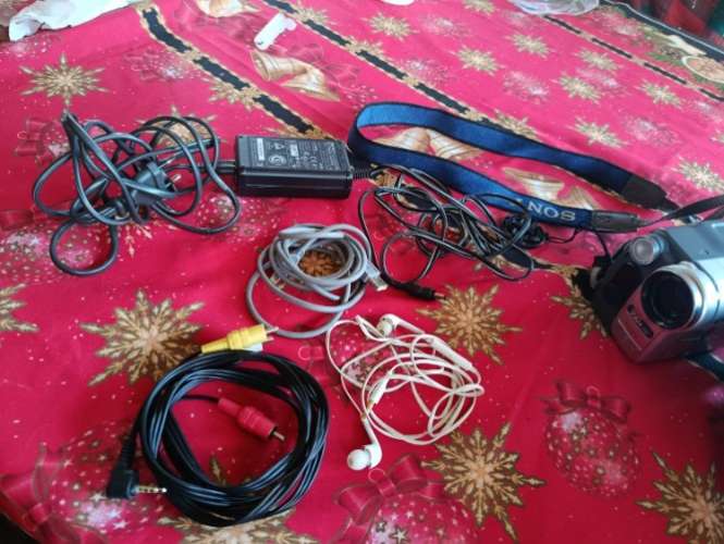 Cámara sony handycam digital8 [100% funcional] + estuche y cables ?✨963995581