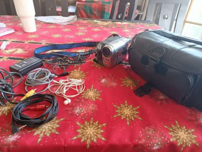 Cámara sony handycam digital8 [100% funcional] + estuche y cables ?✨963995581