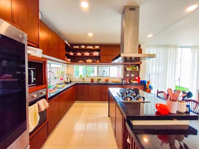 Casa de lujo 4 dormitorios en venta | condominio valle de cartago1377786385