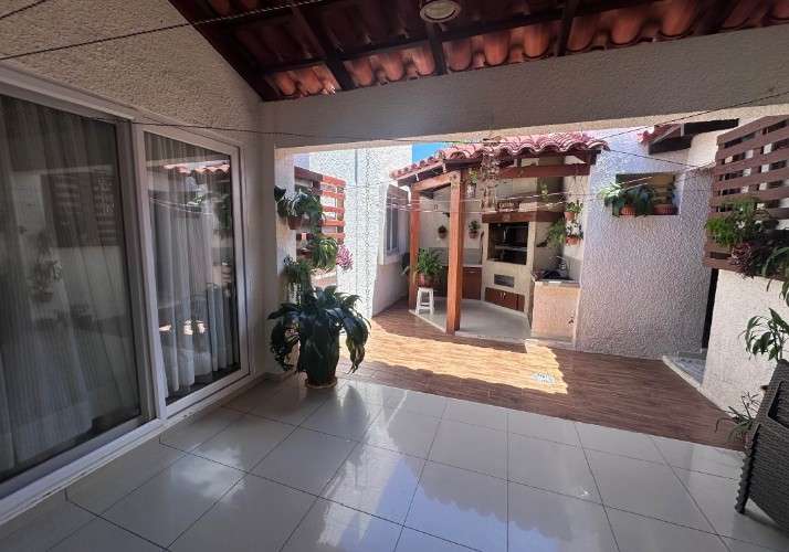 Casa en condominio norte - 4 habitaciones, 3 baños, ideal para familia980803770