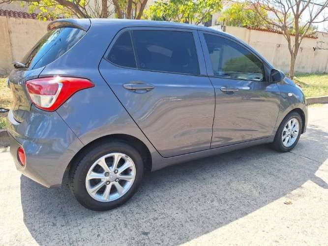 Hyundai grand i10 2020 automatico1401732239