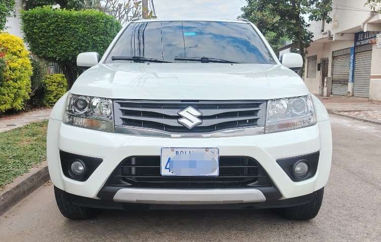 Vendo hermosa vagoneta grand vitara 2016 de imcruz cel 75018362 4x4 a gasolina 1605828544