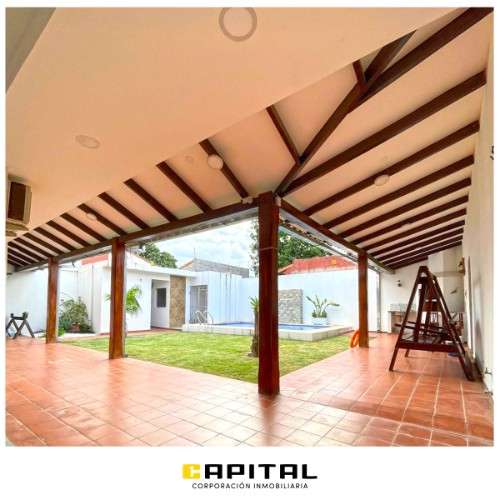 Amplia casa con piscina en venta zona santos dumont1338404117