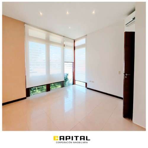 Casa de 4 dormitorios en venta en condominio villa toscana387990416