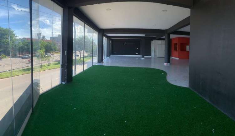 Zona sur 2do. anillo av. trompillo – 1er. piso local comercial en anticretico1429309040