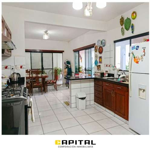 Amplia casa + departamento en venta en zona norte157633479