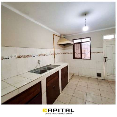 Amplia casa en venta en el corazon de cotoca pago en bs1273459829